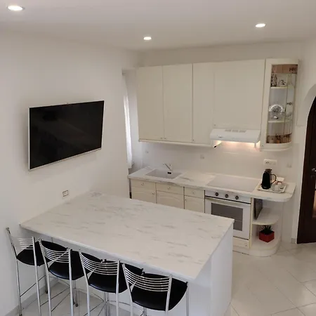 Sea House דירה סאבונה